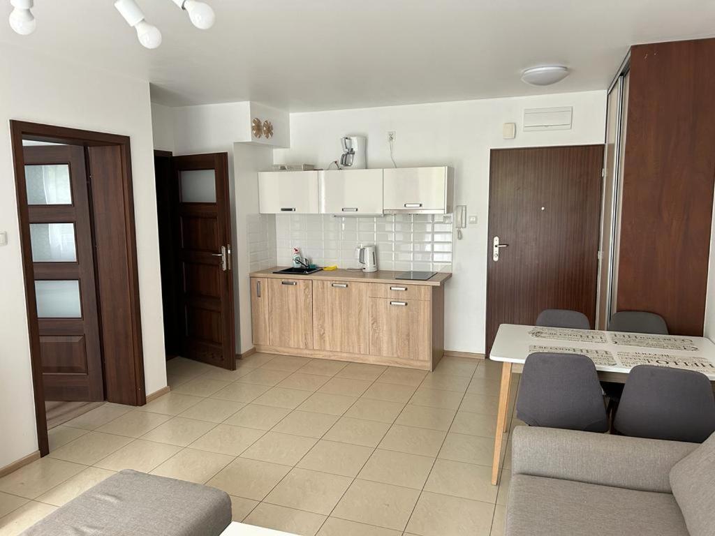 Apartament Sikorskiego 200 M Od Plazy Kołobrzeg